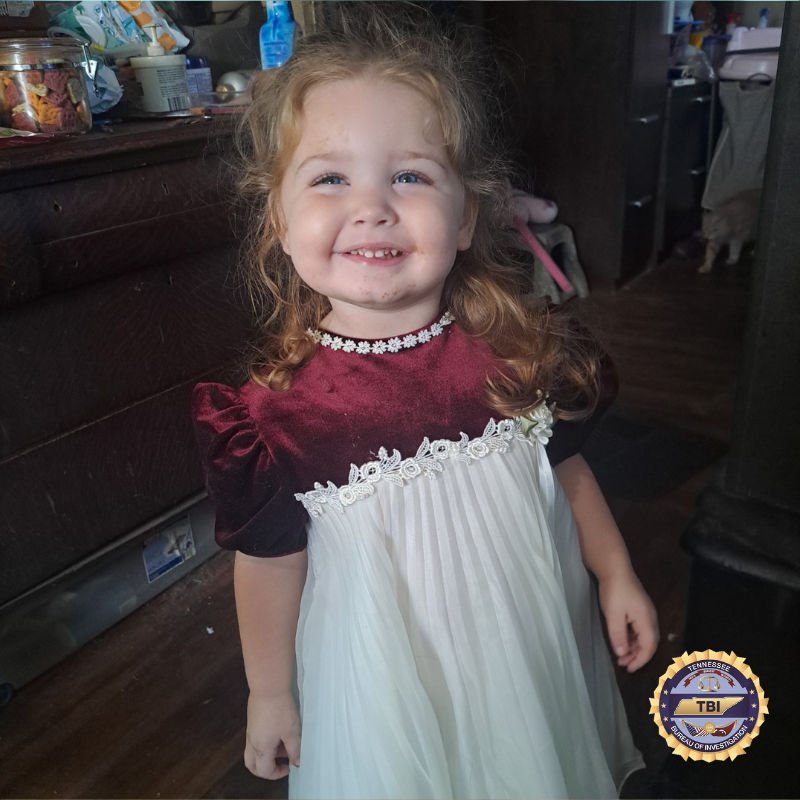 TBInvestigation's tweet photo. An Endangered Child Alert has been issued on behalf of the Robertson County Sheriff’s Office for 2-year-old Aurora Meyer. 

She was last seen on Sunday wearing a Minnie Mouse jumpsuit. 

Spot her? Call the Robertson County SO at 615-384-4911 or the TBI at 1-800-TBI-FIND. https://t.co/Y48xpi9T6B