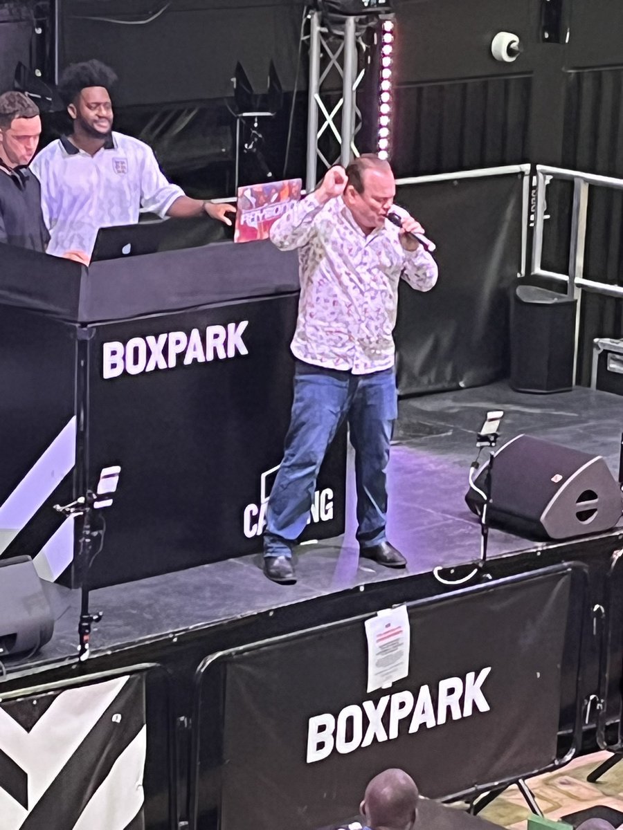 Andrew Ellson tweet media