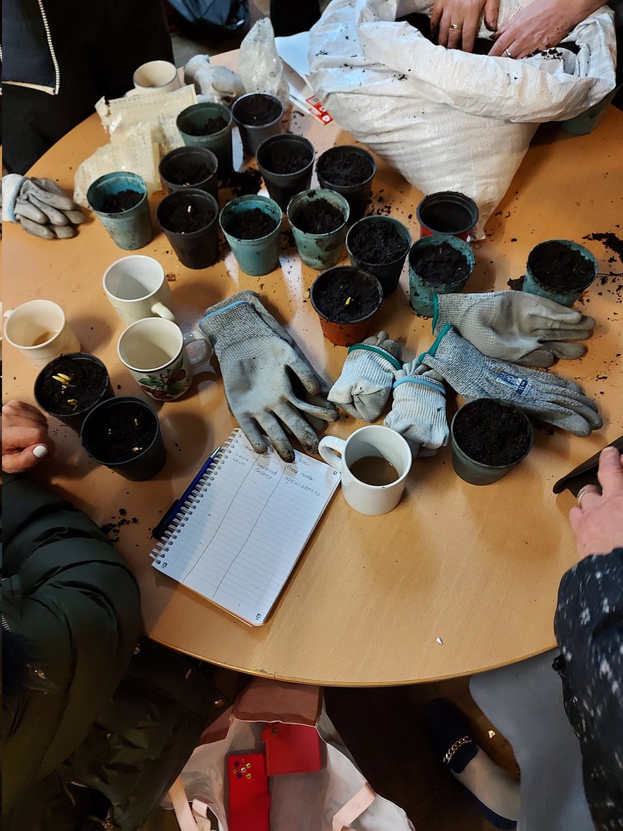 Amazing to see so many people this morning at our first St Gabriel's drop in, planting bulbs for Spring, talking about the importance of Covid &amp; flu vaccines &amp; self care. Looking forward to seeing everyone next Monday 10.30am-1pm <a href="/Bury_GPFed/">BuryGPFed</a> #socialprescribing #natureforhealth