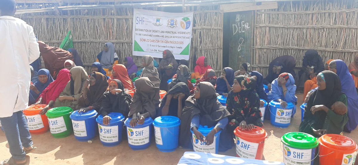 Ard_somalia's tweet photo. #ARD distributed dignity and mensural kits to drought affected vulnerable women &amp; girls in #Elwak, #Gedo- #Jubbaland. https://t.co/SX87nbCAcy