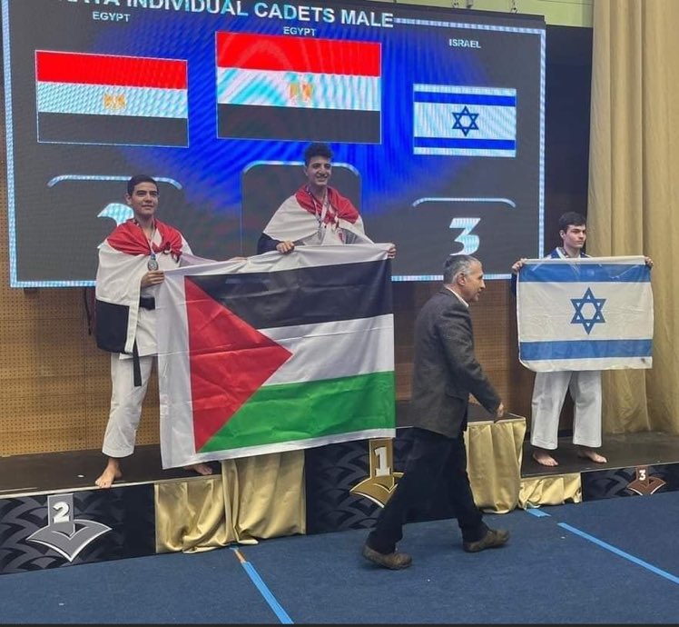 MuzlimsPostingW's tweet photo. Egyptian Karate athletes raised the Palestinian flag in an international Karate championship. https://t.co/pQZytEZyhg