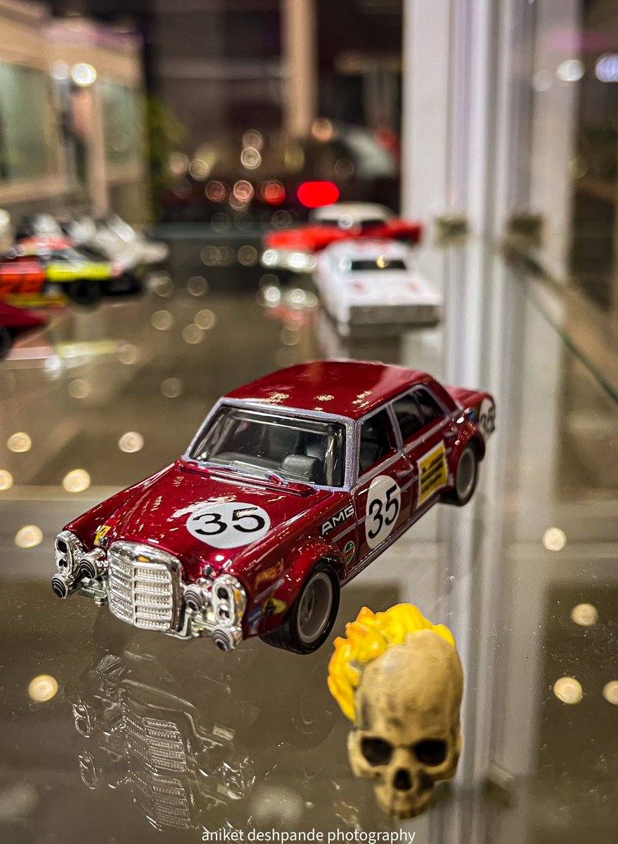 harshparadkar94's tweet image. Experience Star luxury and style in its miniature best!  A luxury die-cast show #Model Car #modelcarsofinstagram🚘 #HobbyIst #ToysForBoys #Mercedes Benz #Landmark Cars#
Special thanks to Aniket Deshpande  for inviting me. It was a great experience !!!