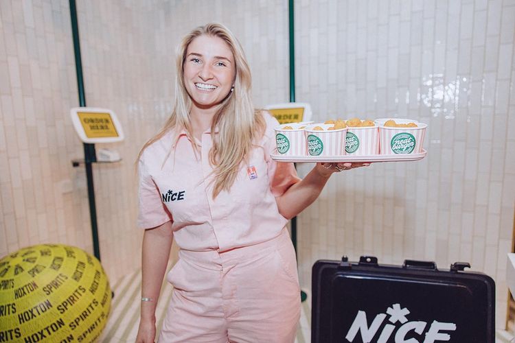 pomdating's tweet photo. Aint no party like a @pomdating x @NeatBurger_ party 💃

See you guys at the next one 😏 https://t.co/pwcGkcliSb