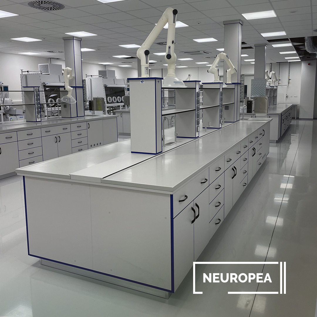 Neuropea's tweet image. Výrobná linka InoBat batérie už smeruje z Číny do Voderadov! Batérie InoBat majú už svoju 4. generáciu, sú úspešne otestované a vyrábané v zahraničí! V R&amp;amp;D vo Voderadoch finišuje rekonštrukcia, pričom office a laboratória sú na ploche až 1000 m² oficiálne DONE! #InoBat #NEUROPEA