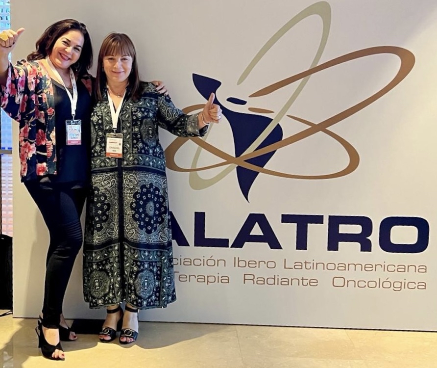 GenesisCareES's tweet photo. Las doctoras Escarlata López y Maia Dzhugashvili, de nuestro equipo de médicos, han participado en el VIII Congreso de la Asociación Ibero-Latinoamericana de Terapia Radiante-Oncológica #ALATRO22 celebrado en Lima, Perú, que reunió a casi 200 especialistas de diferentes países. https://t.co/T0E35GJ71P