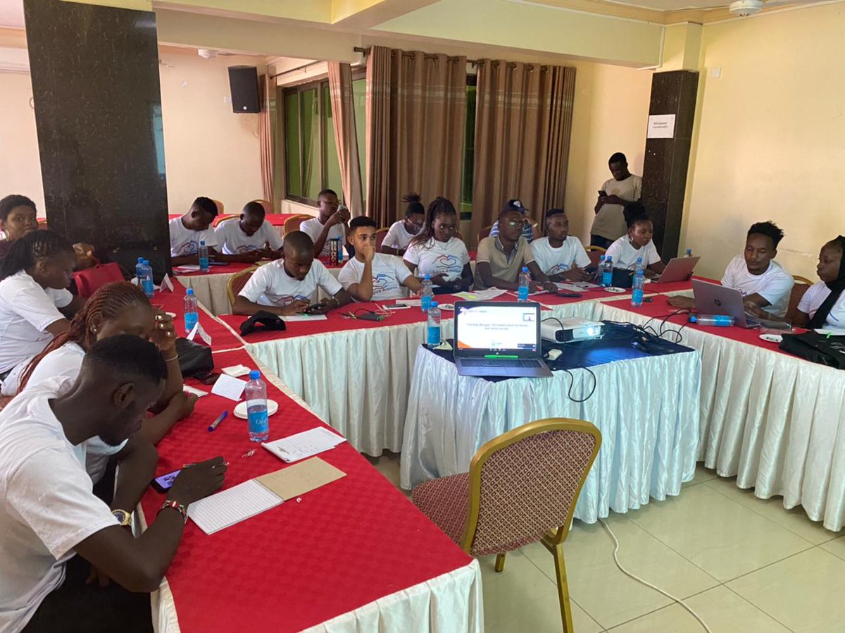 OswagoAlfred's tweet photo. HIV is the second leading cause of death among the young people globally and adolescent are the only group that are highly in risk .
The purpose of the scoping is to establish the epidemiological HIV risk factor and ending risk context for youth https://t.co/hWe6TtSjxf