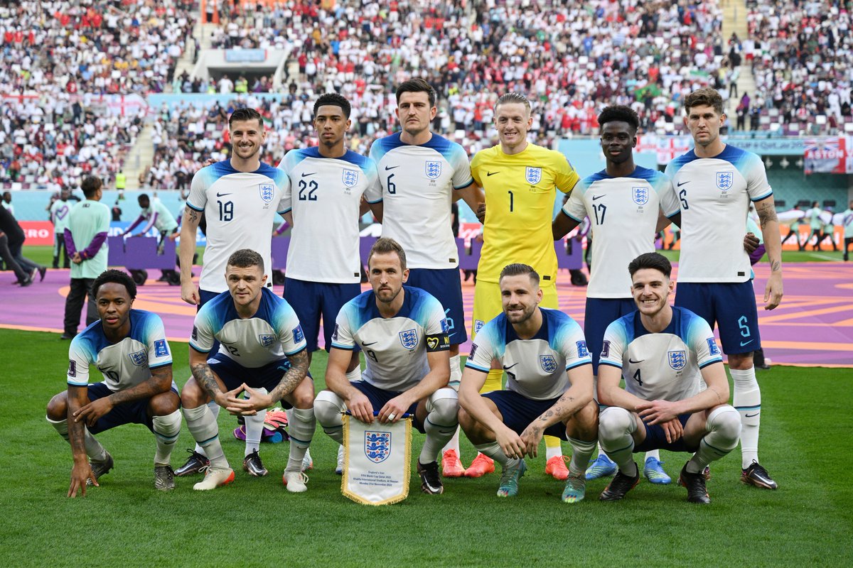 England's tweet photo. Your #ThreeLions! 💪 https://t.co/5Q9weVC7jt