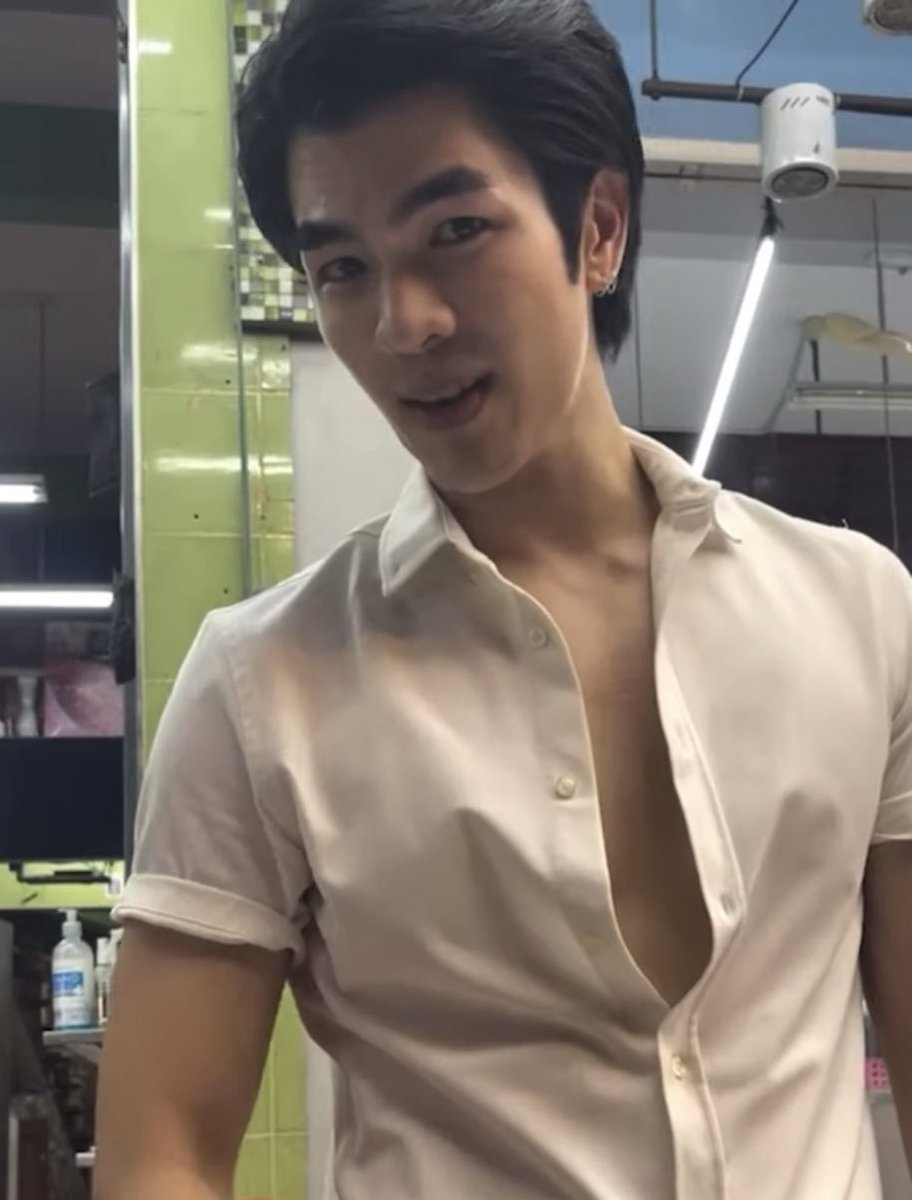 baichawan's tweet photo. ฮือออ😳😳

| #MilePhakphum ; @milephakphum https://t.co/vvPX9KsclJ