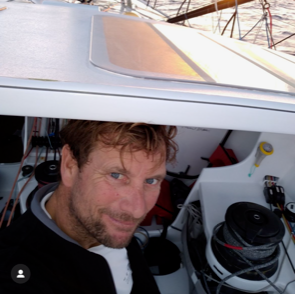 OCIRP's tweet photo. ⛵️ J12 #RouteDuRhum L'#OCIRP de tout coeur avec #FrançoisGuiffant, dernière semaine de course !
#Fanch en 31e position à 1 200 miles de la Guadeloupe, avec des grains, des molles... Ces phénomènes météo peuvent être violents et exigent de rester très réactif.
#RDR2022 #Kattan https://t.co/STUrTKZL4Z