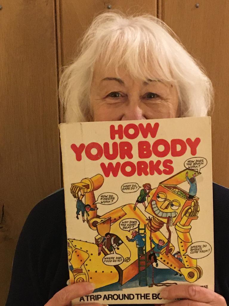 NorthantsCBG's tweet photo. Our Memberships Officer @LouWordthreads recommends this classic ‘How Your Body Works’. Louise says ‘The best fun book ever for discovering what goes on inside your insides!’ Published by @Usborne (1975) #NNFN22 #NonFictionNovember https://t.co/5ekiqnOcCy