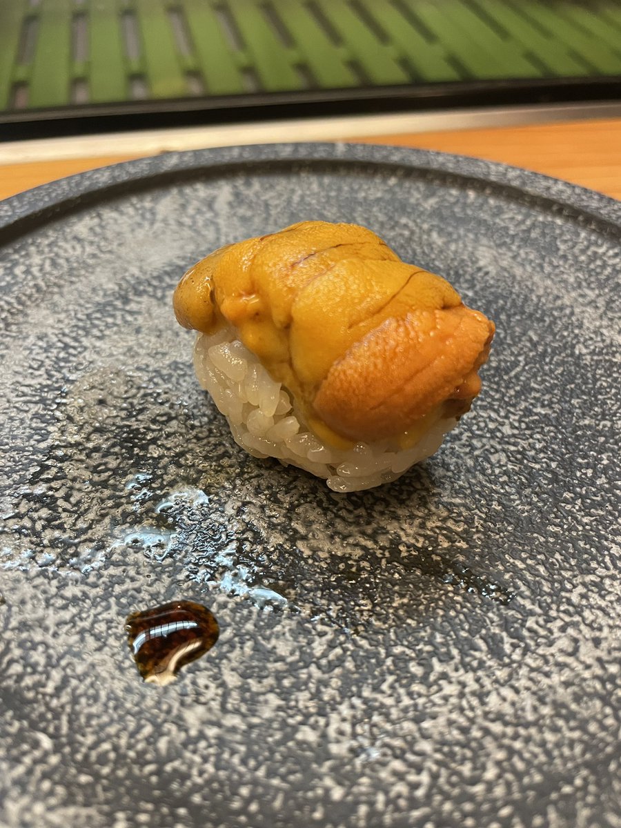 winetoetc's tweet photo. 郡山で鮨。出汁でつけたイクラ���めちゃくちゃ美味しい。#来多老　#郡山 #私の食卓　#鮨 https://t.co/u50DawFTK9