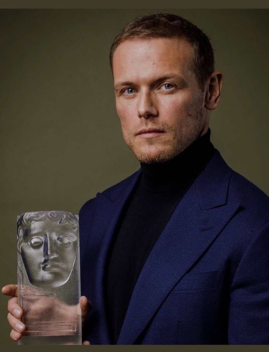 Winning a Scottish BAFTA finally .. his speech was crafted from his generosity and humility as an actor and his immense pride and leadership as an executive producer. Beautifully balanced ⁦<a href="/SamHeughan/">Sam Heughan</a>⁩ 🙌