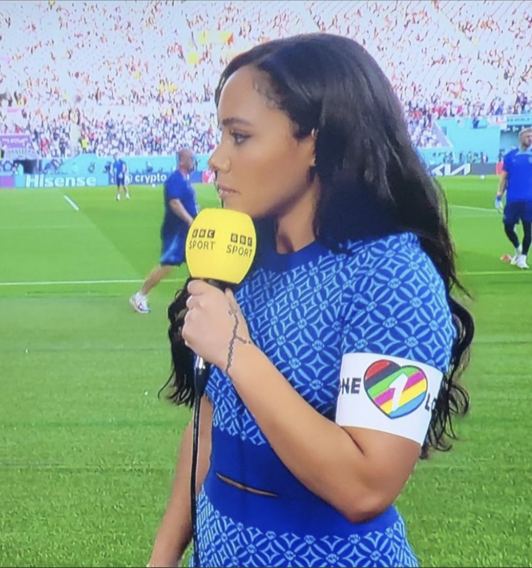 Mehr Eier als die ganzen starken Männer zusammen 👍
#WM2022 #DFB #nationalmannschaft #Katar2022 #OneLove