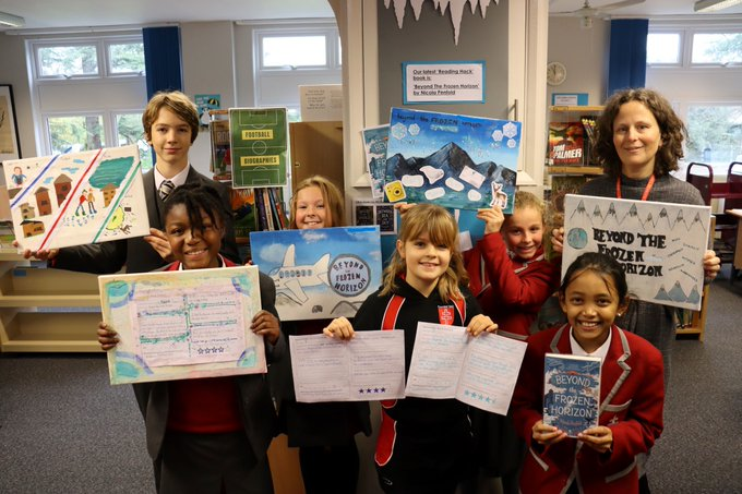 NewHallLib's tweet photo. Congratulations to Alexander, Tilly, Fayanna, Jessie and Hiba who took part a joint Years 5-9 readers' group and came together to share their reviews and artistic responses to Nicola Penfold's ‘Beyond The Frozen Horizon’.  📖🐛💖 @NHPrepLibrary @nicolapenfold #readinghack https://t.co/7GbPDtP88f
