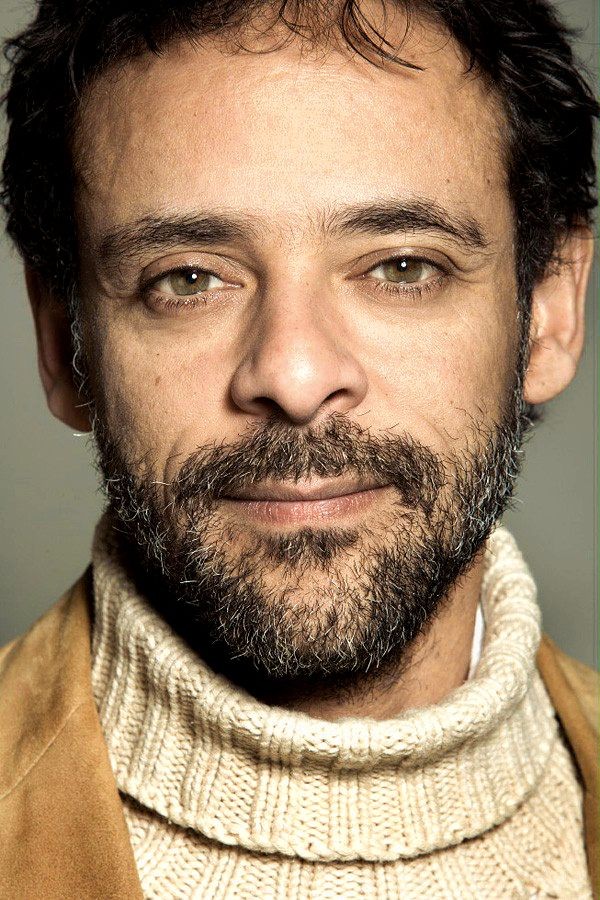 Happy birthday to Alexander Siddig! He was in Doctor Who: The Eighth Doctor Adventures. 