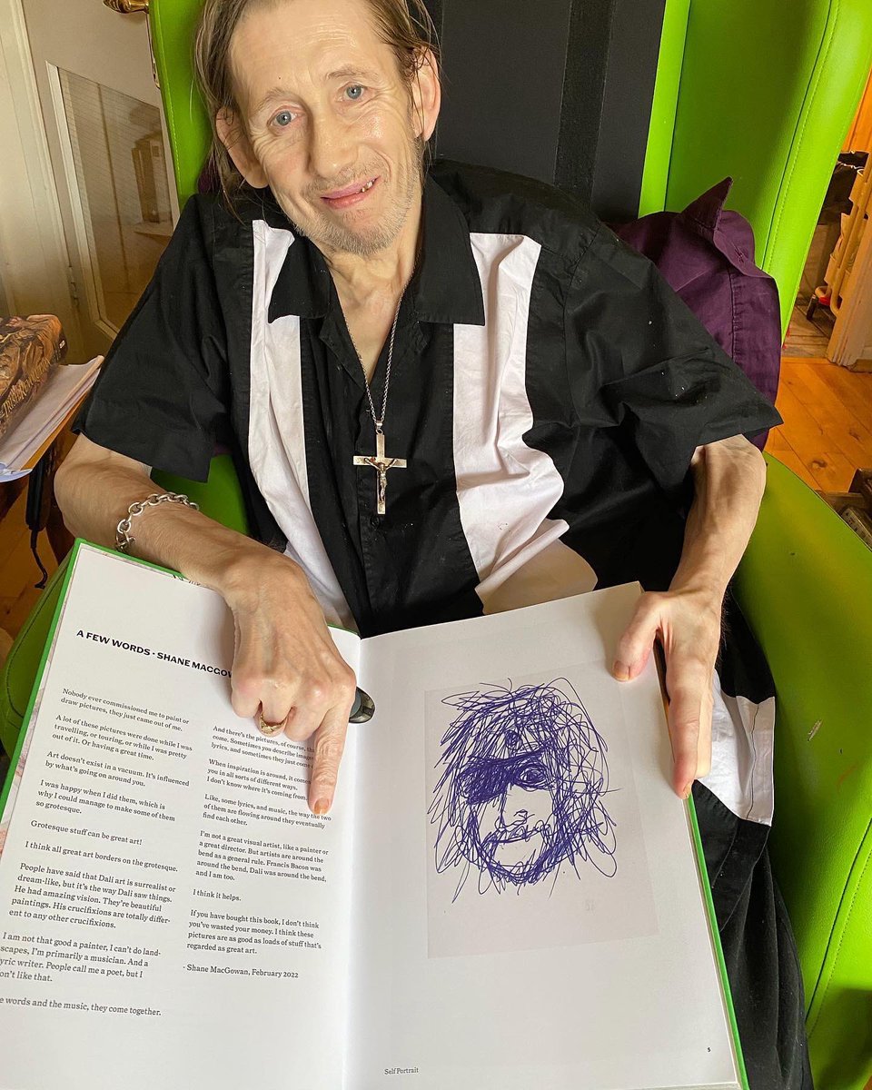 ShaneMacGowan's tweet image. COMPETITION - Win a signed copy of &apos;The Eternal Buzz and The Crock of Gold&apos; - the first publication of Shane&apos;s art and the visual backdrop to the songs of The Nips, The Pogues, and The Popes.
 
To enter:
• Follow @ShaneMacGowan 
• Retweet this tweet
 
#ShaneMacGowan