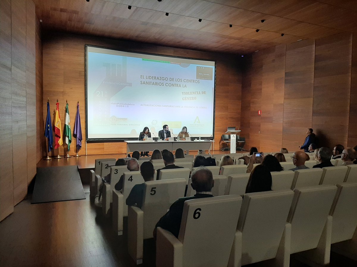 Saludand_Jaen's tweet photo. 🏛 El Museo Íbero acoge las Jornadas sobre El Liderazgo de los centros sanitarios contra contra violencia de género ♀️ 

👉 Recogen la acreditación como centros 'Comprometidos Contra la Violencia de Género' el Hospital Alto Guadalquivir y el Área Sanitaria Nordeste 🏅 https://t.co/93DpbdX63y