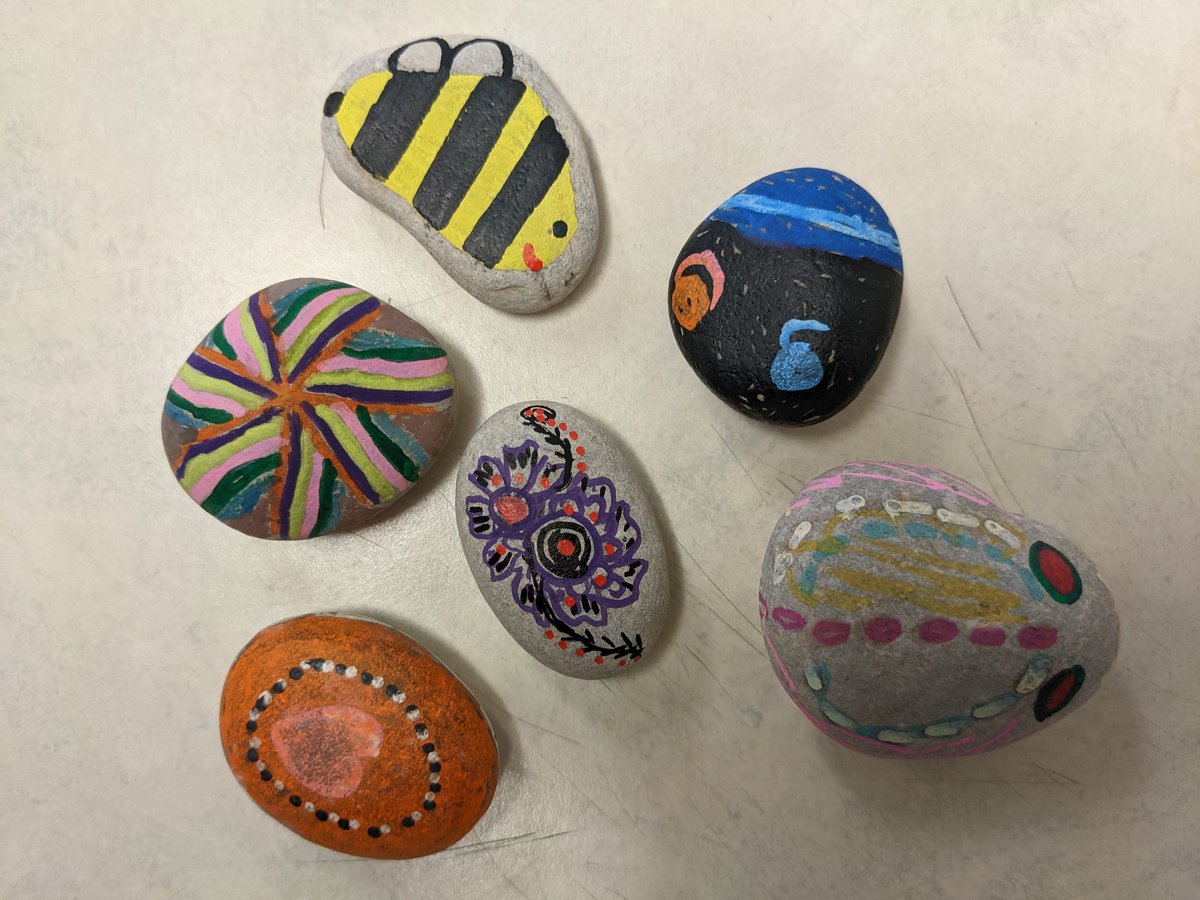 It was a relaxing session in Craft Cafe today as we painted pebbles and did some colouring sheets. Lovely to see lots of women and their children again!! ❤️🖌️ #crafts #welcomespace #burngreave #thefurnival #refugeeswelcome