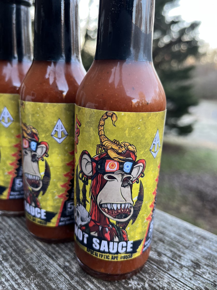 cigardaze's tweet photo. Winter❄️ is upon us, but it stands no chance with this Scorpion Dust Hot Sauce.🔥🌶️  ⁦Thanks to @Fityeth and team for working hard behind the scenes!
@apocalypticapes #hotones #aapes #aahotsauce #RubyApes https://t.co/AoK1hoak3z