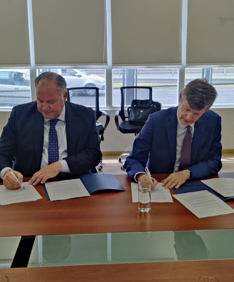 #International🌎 Signature d’un partenariat avec le directeur de l’Institut universitaire de la sécurité de la ville de Buenos Aires pour promouvoir les échanges d’expérience sur les thématiques qui impactent les forces de sécurité et pour faire rayonner l’expertise française