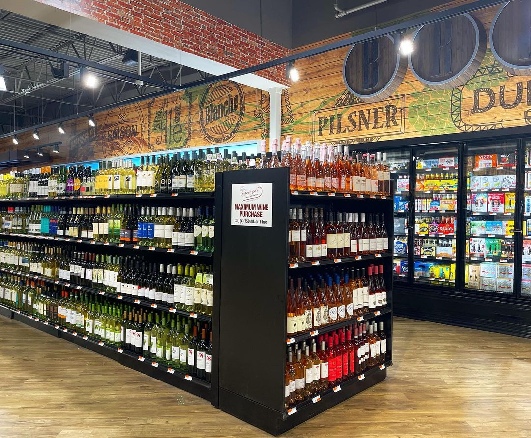 GeorgesMarketDT's tweet image. Our wine and beer department opens up tomorrow - just in time for the holidays! Feel free to check out our stories for more of a behind the scene look before you head in 😌 #wine #beer #newselection #weekendvibes #dresher #openingsoon #drinkspecials