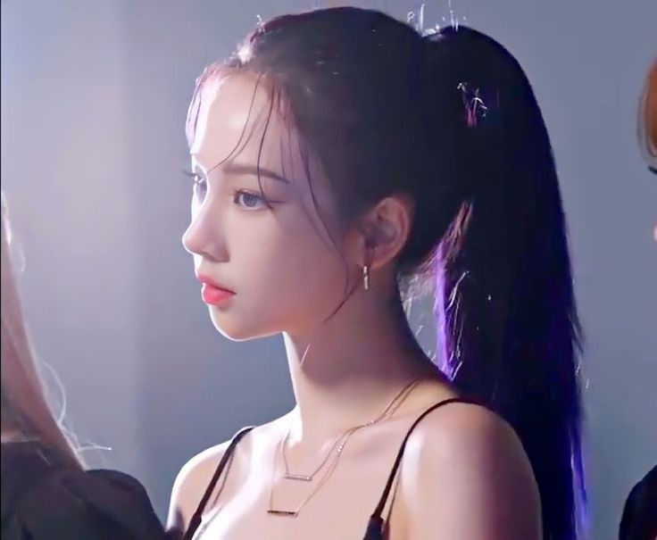 EistlaV's tweet photo. hi, again. Ok gua masih newbie di Twitter jadi gua berencana untuk mencari teman ( teman hidup jg blh ) canda² anw kalau ada sih yg " malesub " wk. Oh ya kalau mau moots ig juga blh, gua tunggu DM nya. see u #moots #roleplayerindonesia @LpmRoleplayer https://t.co/aSuPJZVzzy