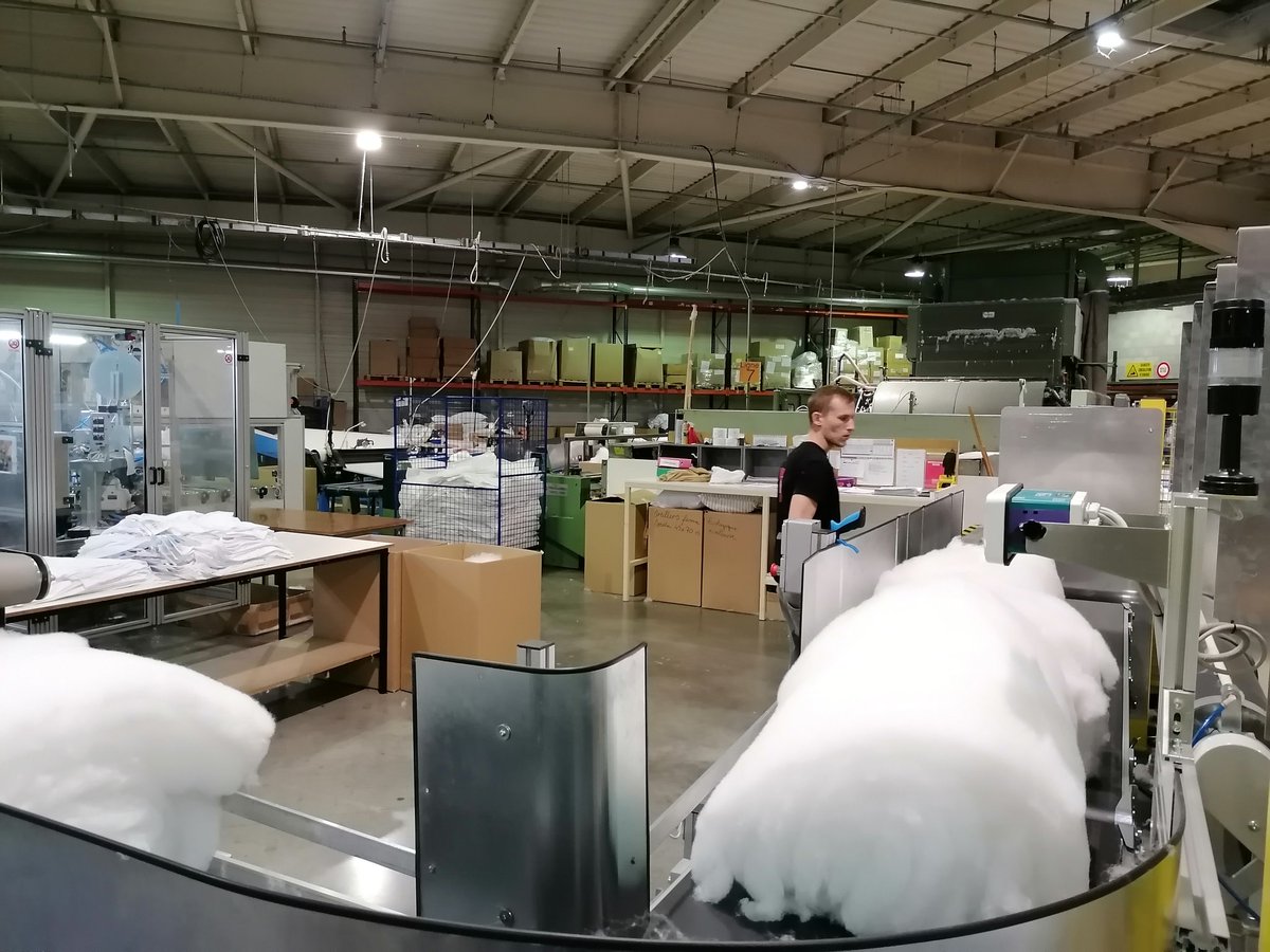 Prefet_15's tweet photo. #SEDI2022
📢La 11ème édition de la semaine de l'industrie débute dans le Cantal avec la visite de l'entreprise Abeil à Aurillac.
👉Retrouvez l’ensemble des évènements, qui mettent en lumière le potentiel de développement de ce secteur d’activité : https://t.co/75W956yWyq https://t.co/W0Nc17y6aT