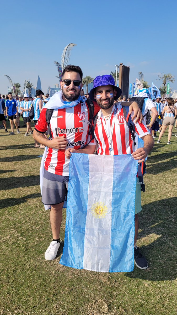 InstitutoACC's tweet photo. #Instituto ya está en Primera y en Qatar😍

Postales que nos llegan de gloriosos en el Mundial🇦🇷🫱🏼‍🫲🏽🇦🇹 https://t.co/nVNiWQJnR9