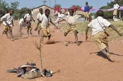 RadoThehacker's tweet image. Nitajie sheria za huu mchezo