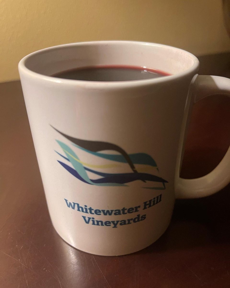 WhitewaterHill's tweet photo. LIFE is what happens between coffee and wine …
 #colorado #coloradowine #winelover #coloradowineevents #coloradowinecountry 
#westslopebestslope #grandjunctionsmallbusiness #grandjunction #grandjunctioncolorado #grandjunctionco #colorado #love_wine_and_coffee #roastivacoffee https://t.co/YSln81ZyY9