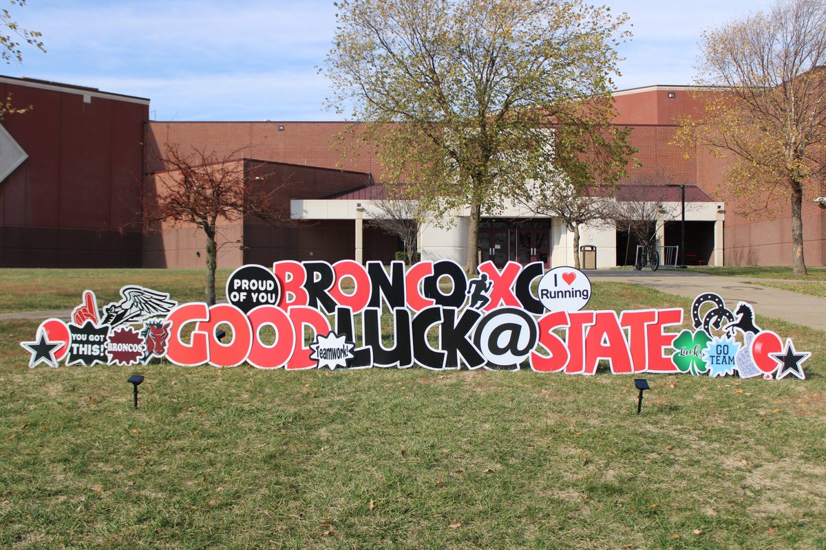 LSNnewspaper's tweet photo. Check out Abbey Euritt's new story about the boys cross country team making it to state!

https://t.co/zrKGchL4d3 https://t.co/DMAzjHZdbk
