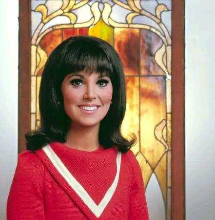 Nov. 21, 1937 Happy 85th Birthday, Marlo Thomas. 