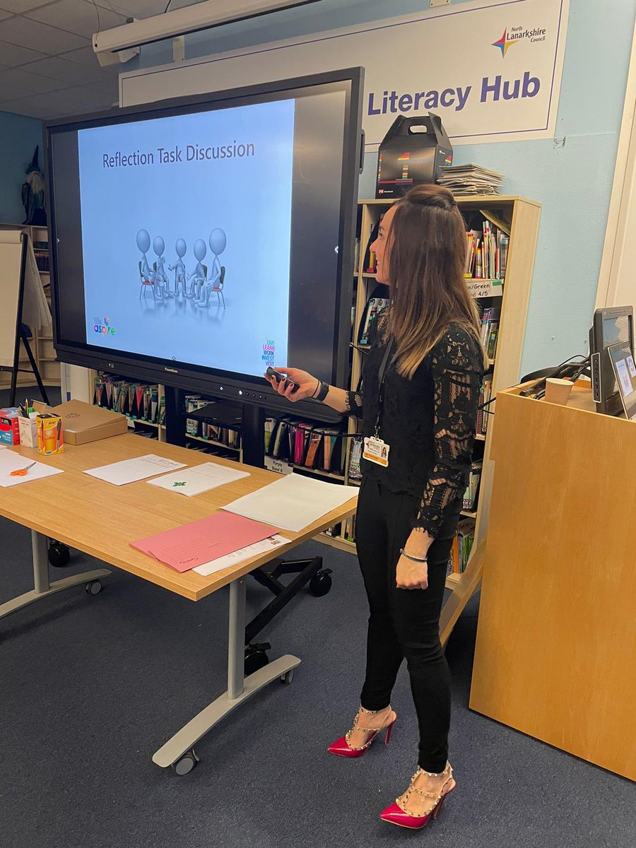 NLLearningHub's tweet photo. Leadership of Highly Effective Learning, Teaching and Assessment session 3 @NLLearningHub. Effective Questioning and hinge point questions! Thank you to Mrs Kirk, Principal Teacher @ClarkstonPS for a very informative input #CLPL #LTA #Effectivequestioning https://t.co/KeiWmJEfrB