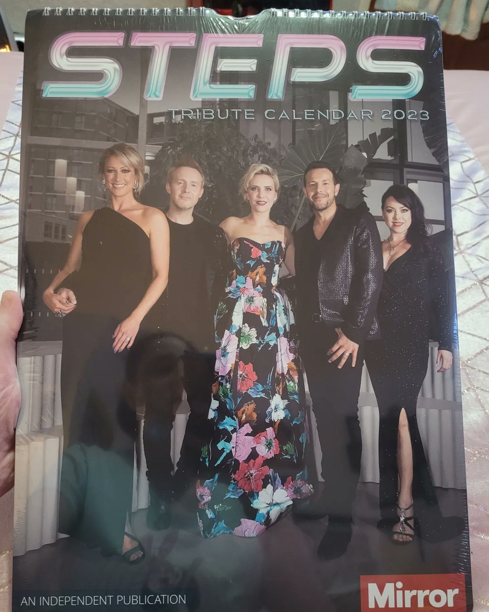 Susangailparki1's tweet photo. Look what My Uncle Gordon My Mums brother Surprise Me with Unofficial Steps Calendar. I am so Happy โค๏ธโค๏ธ
#stepsofficial #LSLofficial #fayetozersmith #clairerichardsofficial #leelatchfordevans #Ianhwatkins #StepsTOUF #PhenomenalSteps #AnnaFletch1984 https://t.co/EAy16jnPy2