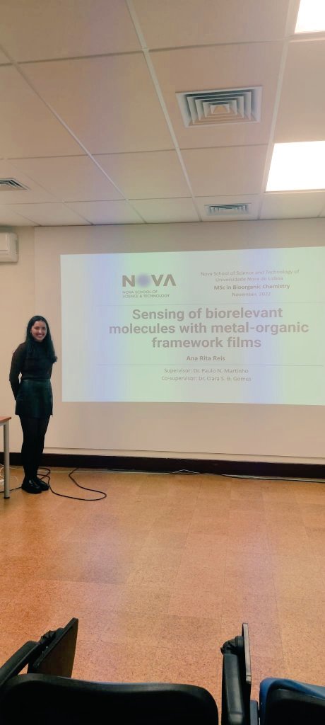 Today, it was an enormous pleasure to attend the defense of the work developed by Rita Reis during her master's thesis! A very merited 20/20 grade! Congratulations and we wish you a successful professional and personal future.
#MSc #Chemistry #research 
<a href="/FCTNOVA/">Faculdade de Ciências e Tecnologia | NOVA FCT</a>