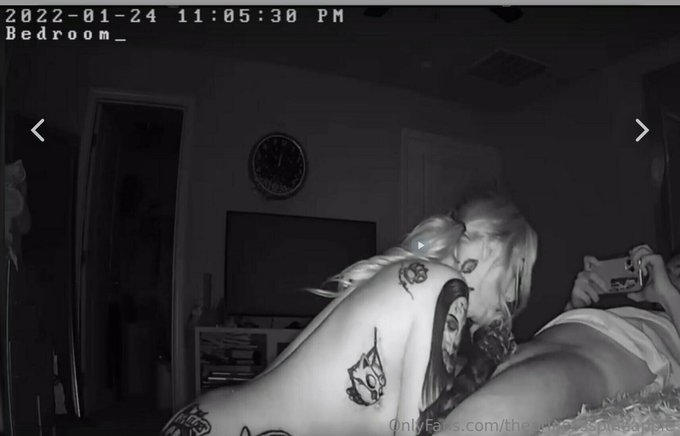 Snuck my neighbor in to fuck but my bf caught us on cam 🫣🤭 https://t.co/2qJ4xosJbt