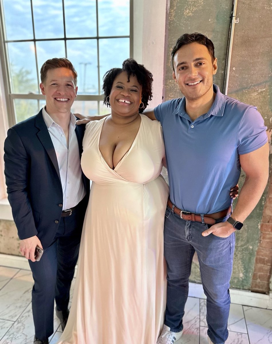 stevenromo's tweet photo. Got to see my beautiful friend get married in a top secret ceremony. Congrats, Daniela! #yourenotcryingimcrying 😭 https://t.co/EeXIAfKjAv