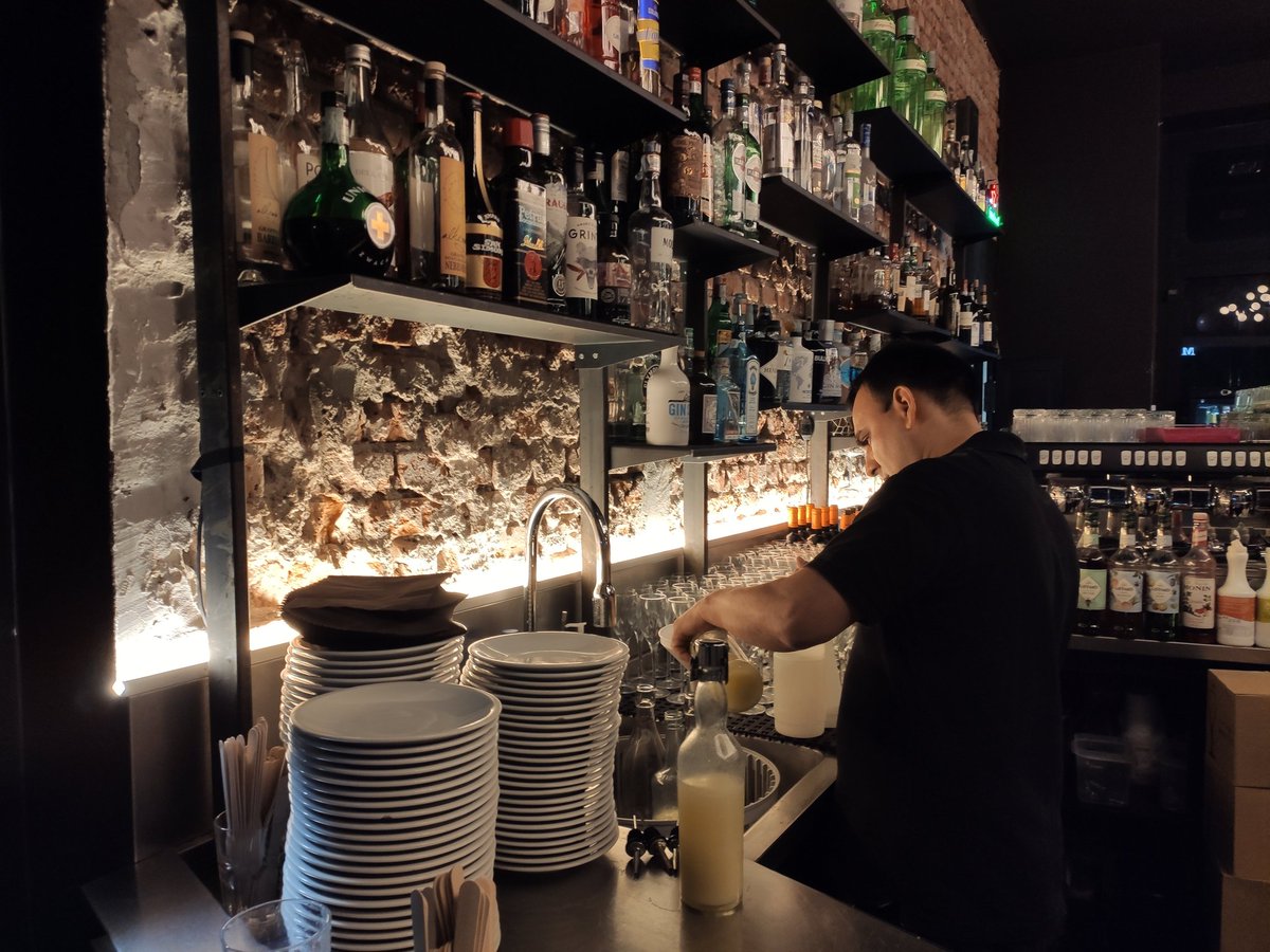 AleVilla85: RT <a href="/Ale_Chiavacci/">Alessandro_Chiavacci</a>: AleVilla85: RT <a href="/milano_night/">MilanoNight</a>: Pronti per bere a... <a href="/Milanodabere_it/">Milanodabere.it</a> 

#MilanoDaBere