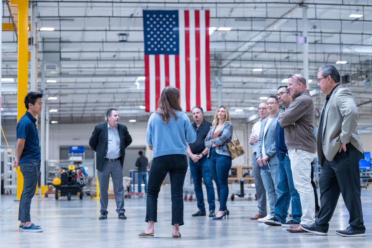 epirus's tweet photo. It was a pleasure hosting our first annual Epirus Supplier Day! We are able innovate at the speed of the need thanks to our amazing suppliers. #PowerWhatsPossible https://t.co/BtWNgelStL