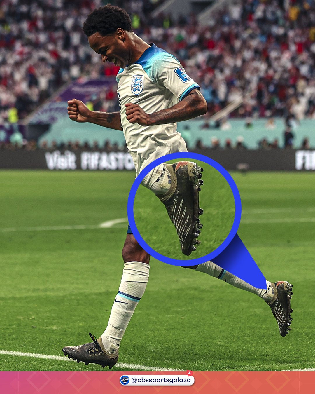 undulate bue vej CBS Sports Golazo ⚽️ on X: "Raheem Sterling debuts the New Balance x Stone  Island boots. 🥶 https://t.co/RzQ31znMWa" / X