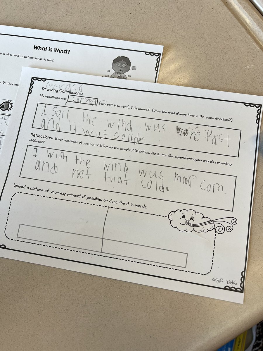 KimPCastator's tweet photo. Exploring wind with bubbles, as well as expanding our Science vocabulary using the Scientific Method.  Young scientists can form a hypothesis, investigate, experiment, discover, collect data, record findings, draw conclusions and communicate with others! @Hamilton_RWE https://t.co/AcmqwGioWj