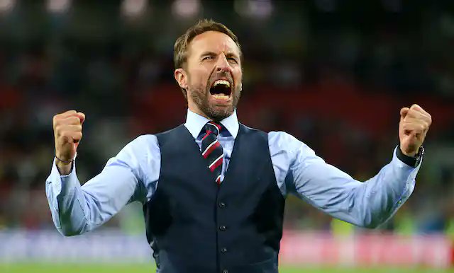 There once was a footballing hottie,
Who was touted as top World Cup tottie,
The ladies would blush
At their cool bearded crush,
And his waistcoats would drive them all potty

#FIFAWorldCup #FIFAWorldCup2022 #England #ENGIRN #Southgate #thelimerickqueen 
@GylesB1