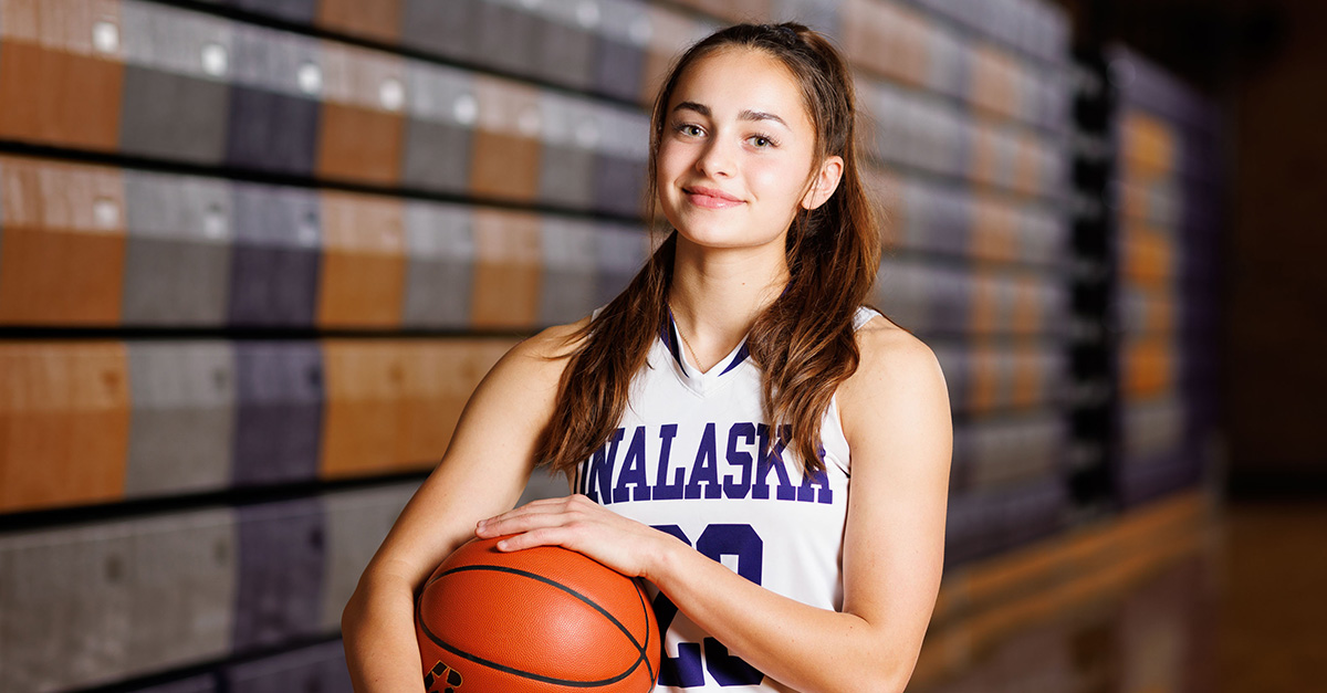 Heisman_HS's tweet photo. Meet National Finalist Brooklyn Sandridge from Onalaska High School in Onalaska, WA. Learn more about Brooklyn and what makes her Heisman-worthy. https://t.co/HrOHTR86y0 @HeismanTrophy #heismanhsscholarship https://t.co/JdNyM5TLo7