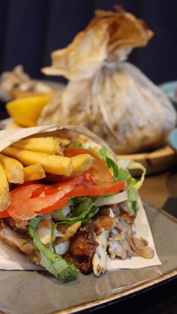 Authentic #Greekcuisine, now in #miltonkeynes #lovemk #newportpagnell instagr.am/reel/ClObA-djT…