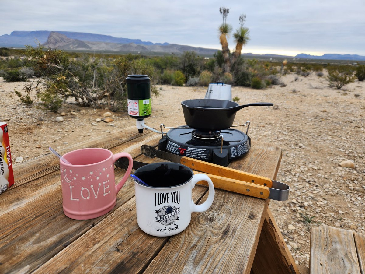 ErickaRayG's tweet photo. Morning coffee.... https://t.co/PIsz8D84X0