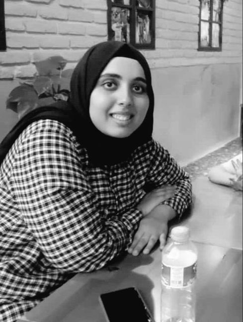 TurkcuPaylasim's tweet photo. 🇹🇷#Gaziantep Karkamış’ta PKK’nın gerçekleştirdiği saldırıda 22 yaşındaki Ayşenur Öğretmenimiz şehit düştü... https://t.co/kDz58L16lW