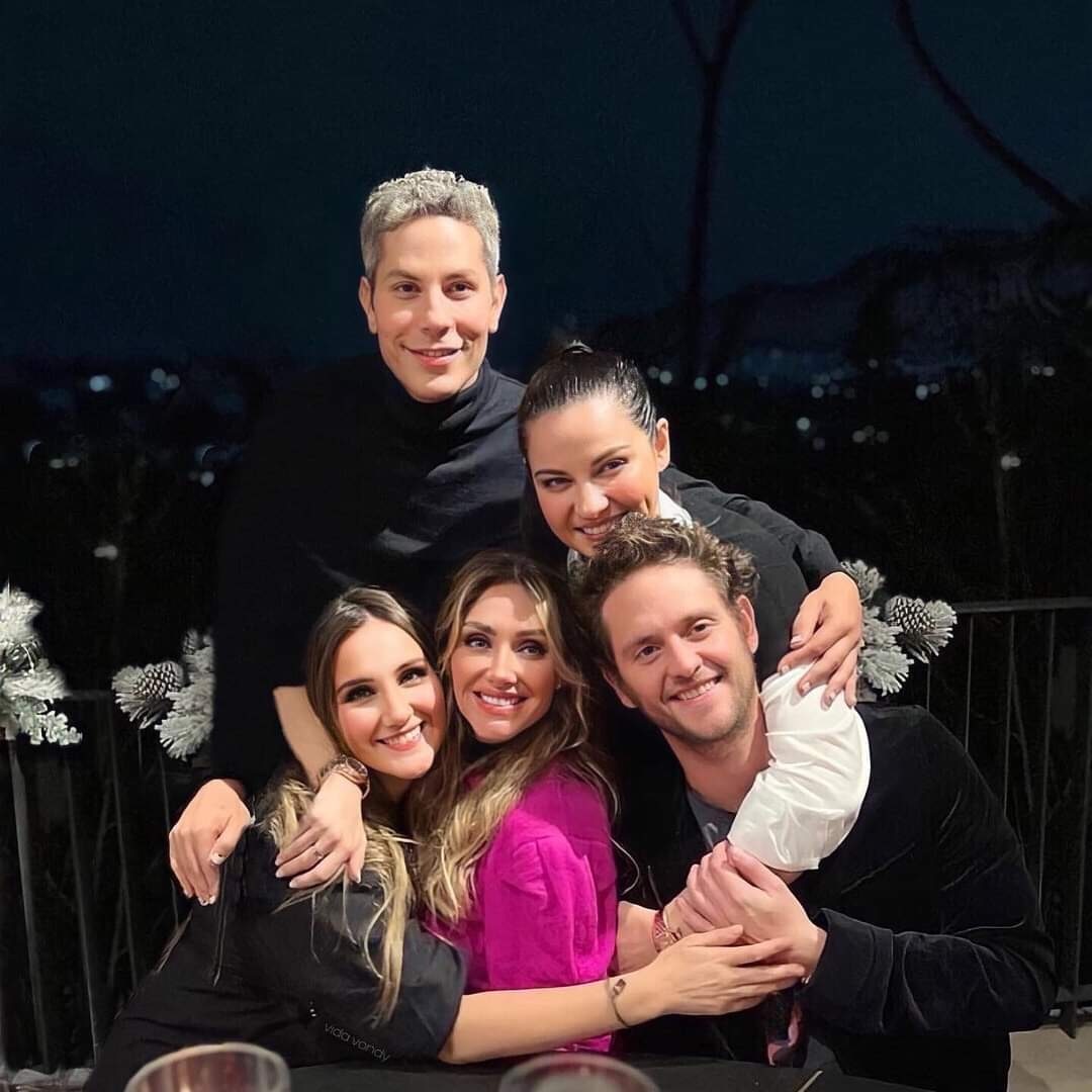 tdrbdmaniaco's tweet photo. Quem fez isso aqui??? Está de parabéns ♥️🤣 Eternos ♥️ https://t.co/TbACftS7OM