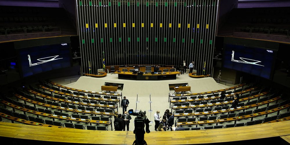 EscolaEBG's tweet photo. Regulamentação da indústria de jogos eletrônicos segue em frente! - https://t.co/MB9Y8Y7gwq https://t.co/TlUF44J7CS