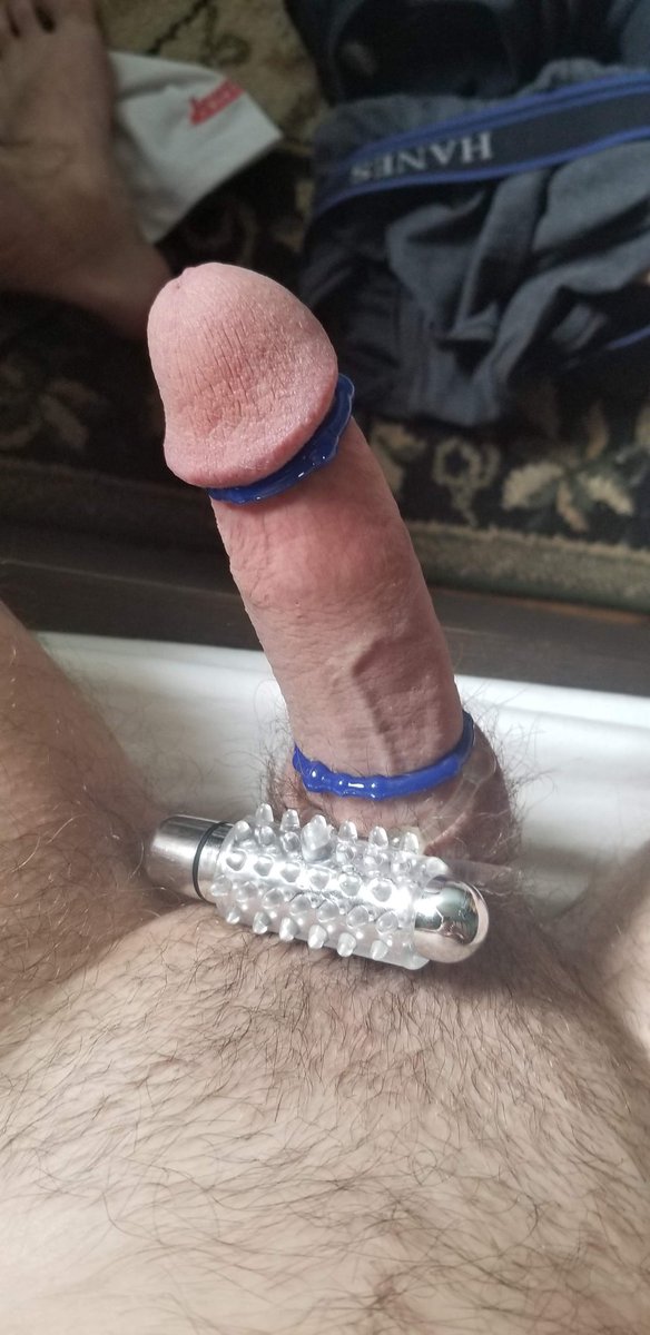 Kyle454554's tweet photo. #gay #gayboy #twink #cum #cumshots #cock #dick #cut #cockring #BigWhiteCocks #bwc https://t.co/qYNOzVhfij