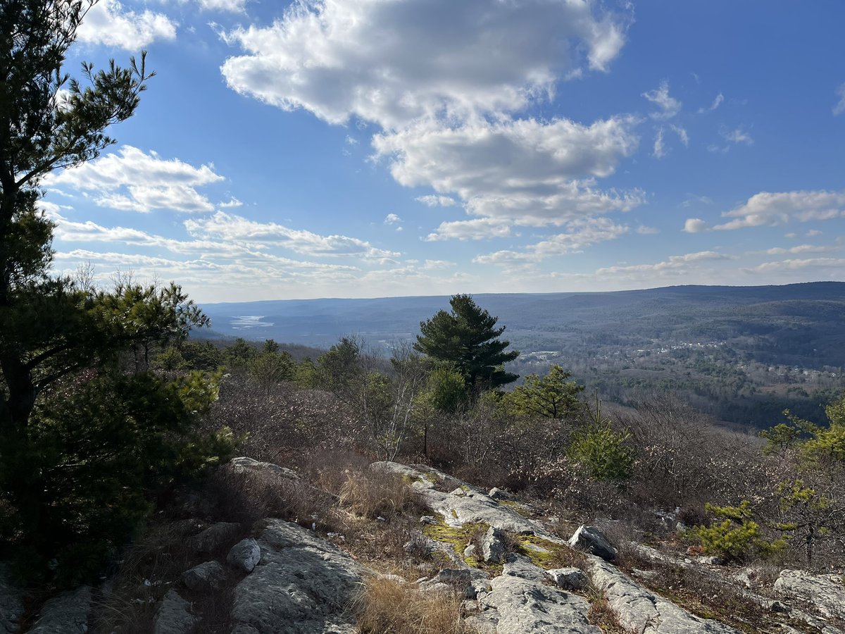 To celebrate completing (and hopefully passing…) General Surgery Oral boards this weekend - we hiked the Catskills.